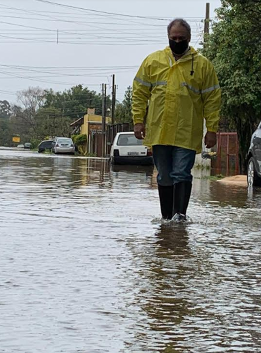 cheias no caminho das pedras