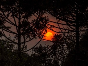por do sol no passa-sete foto de Romar Rigon