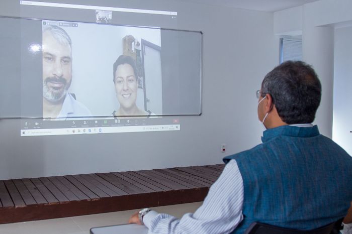 O Cônsul Adarsh Kumar Mishra do Consulado Geral da Índia