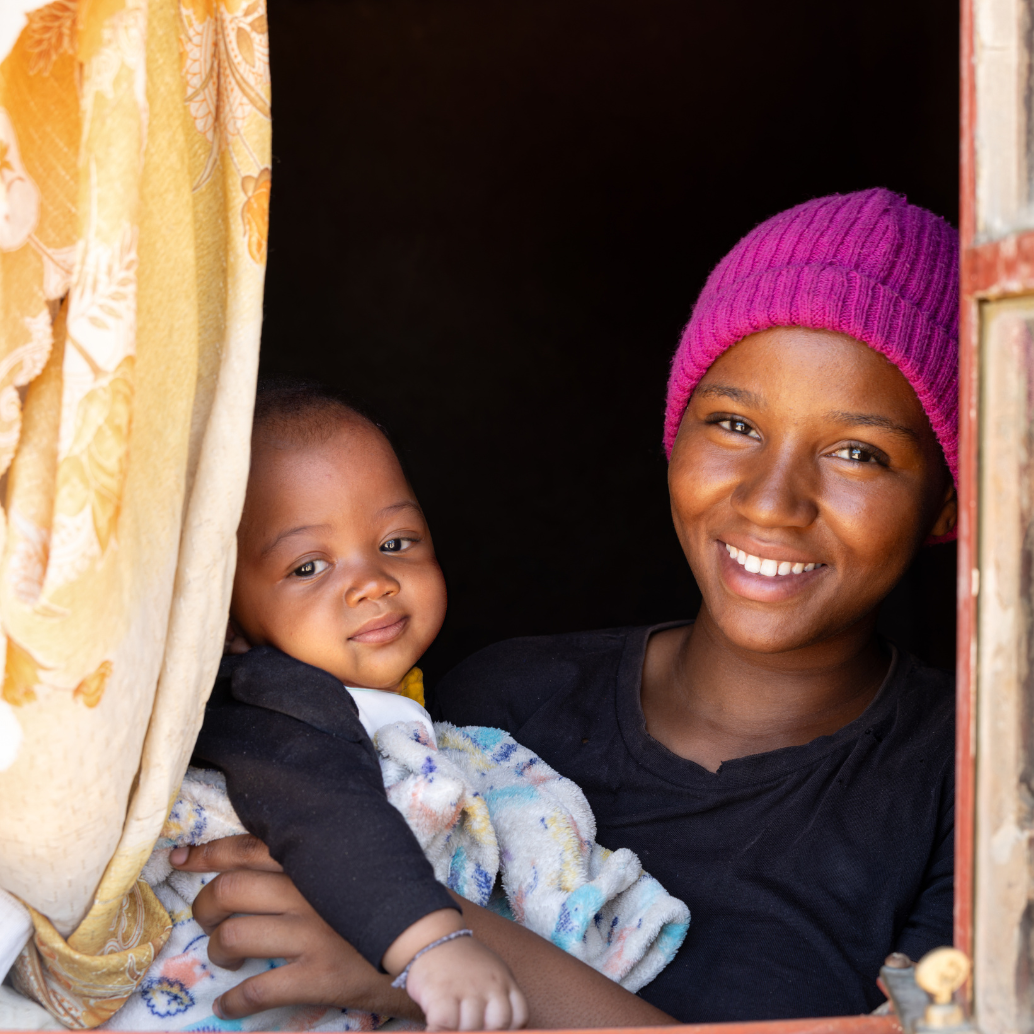 Mães juvenis ou na adolescência são problemas do Brasil